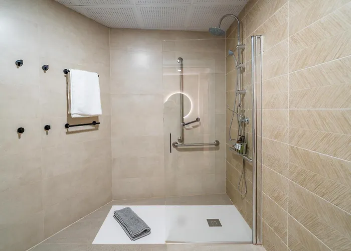 דירה Alnatur Cordoba, Loft Moderno Con Ubicacion Perfecta Y Parking Opcional קורדובה